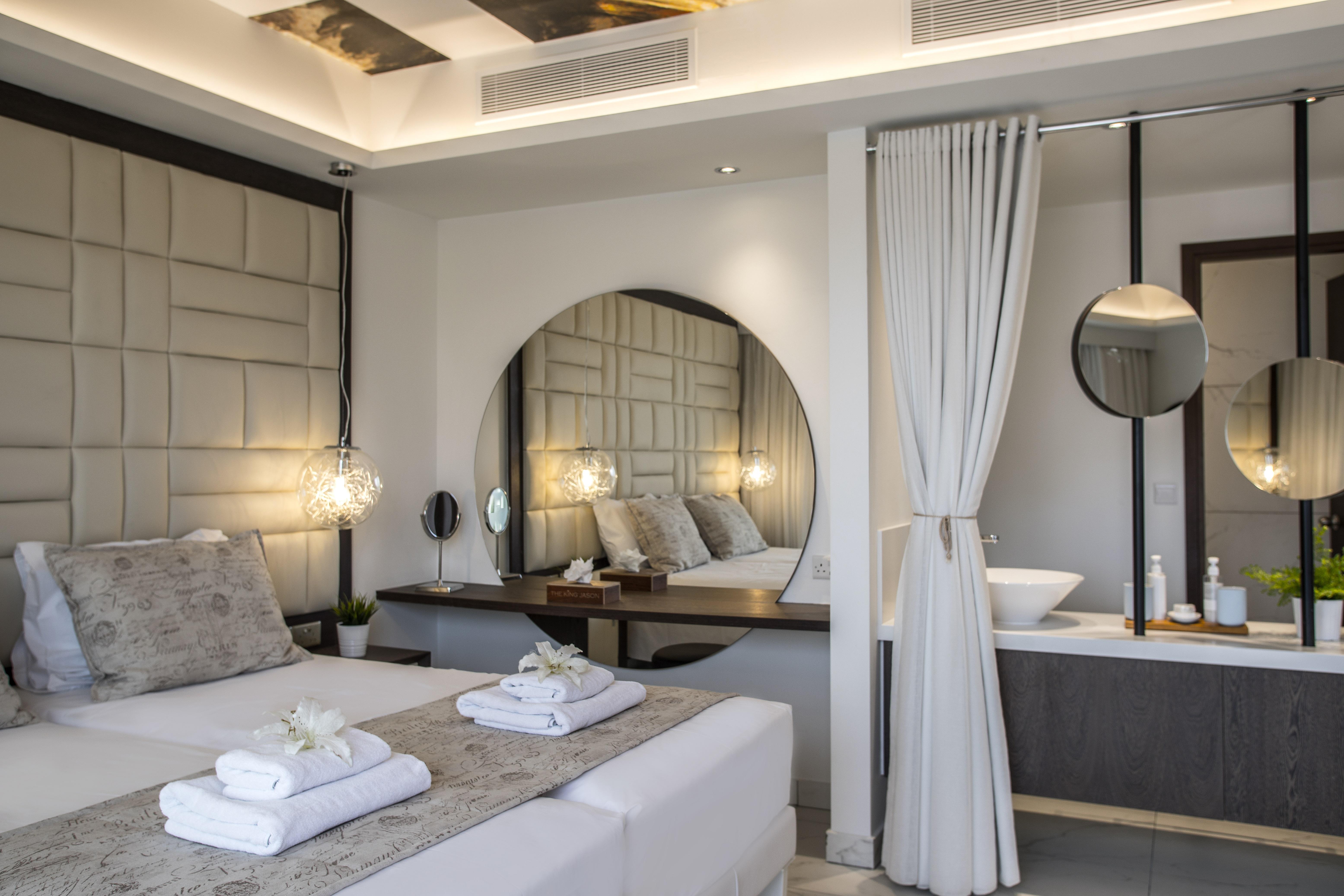 King Jason Paphos - Designed For Adults By Louis Hotels Bagian luar foto