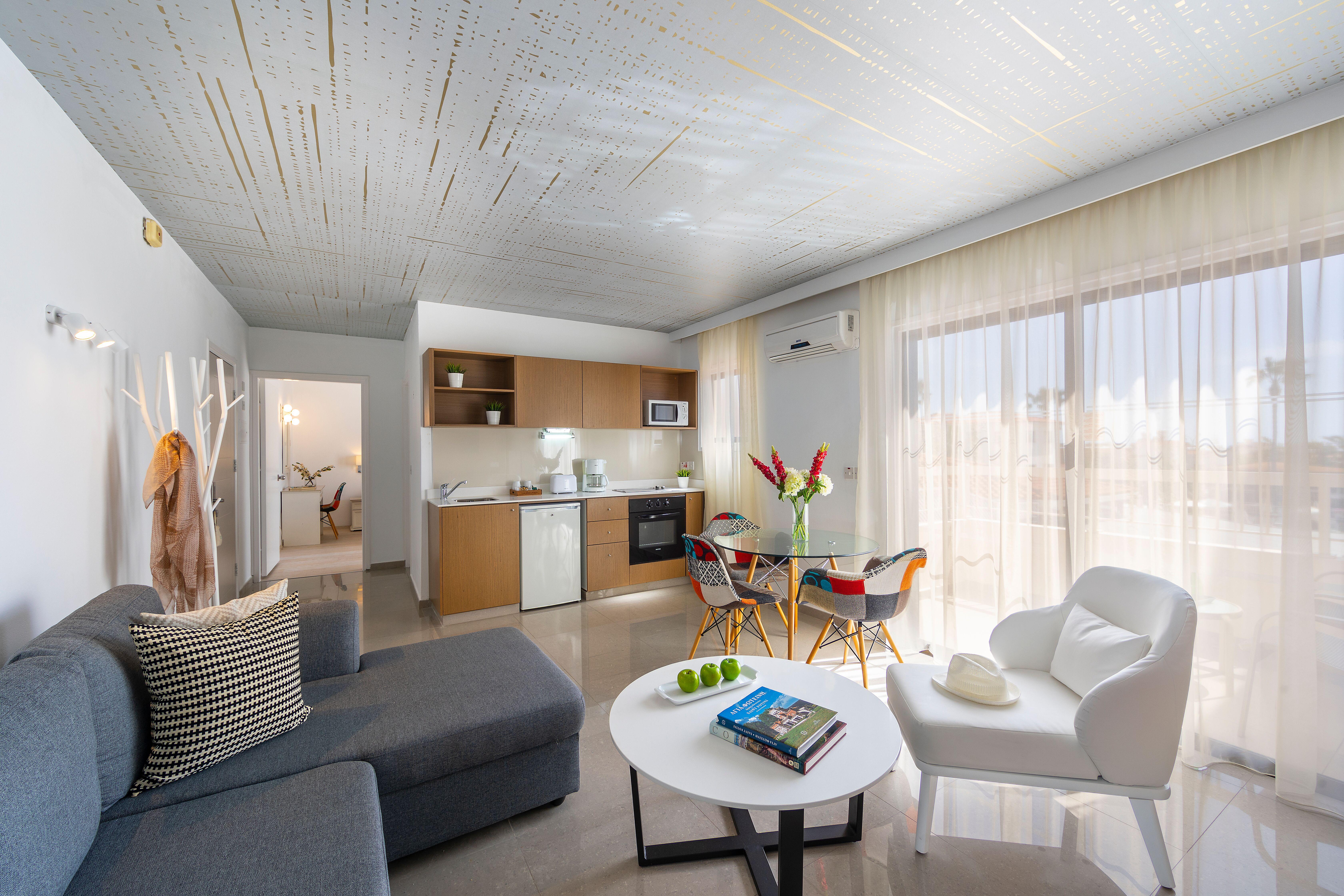 King Jason Paphos - Designed For Adults By Louis Hotels Bagian luar foto