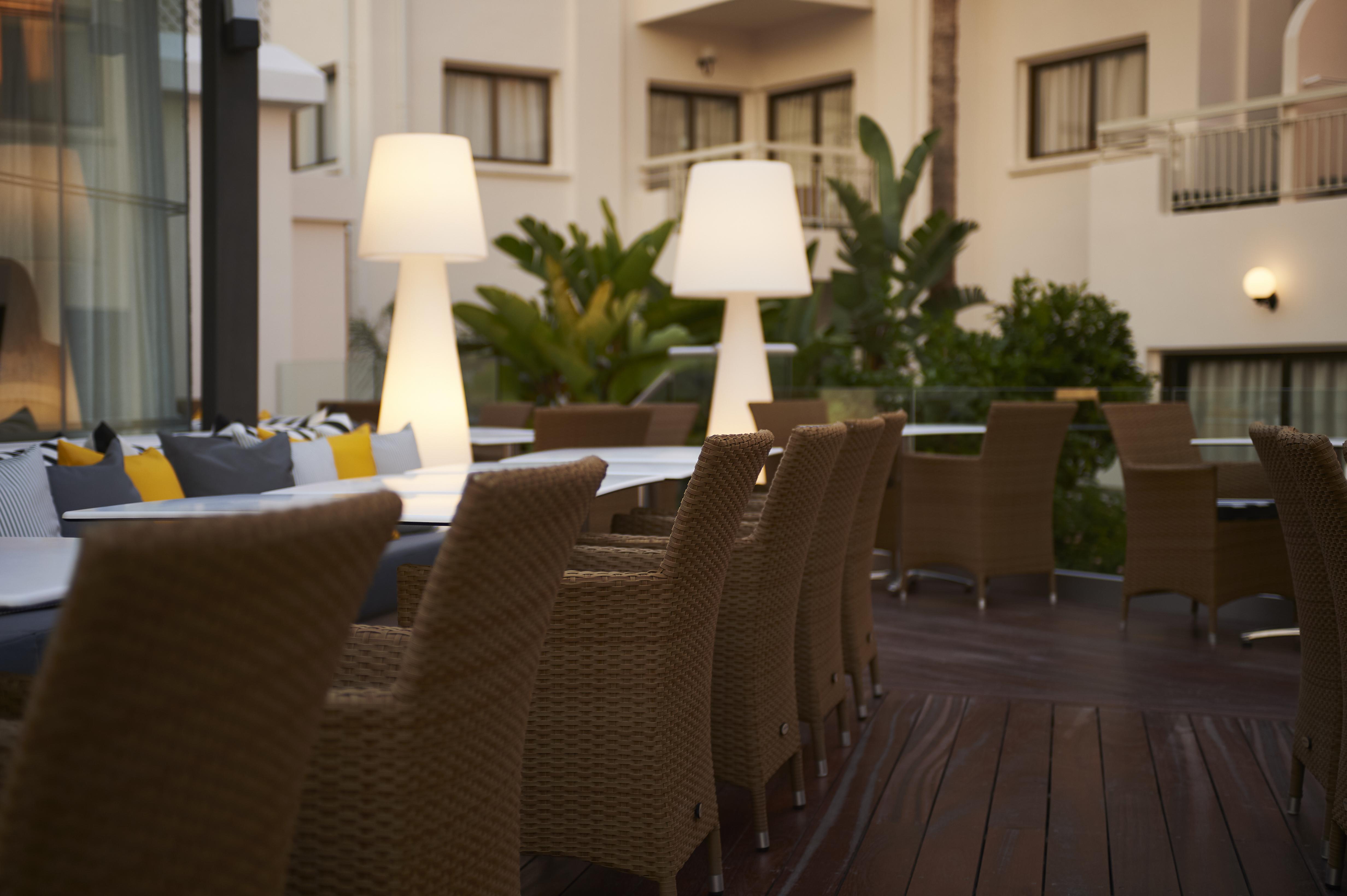 King Jason Paphos - Designed For Adults By Louis Hotels Bagian luar foto