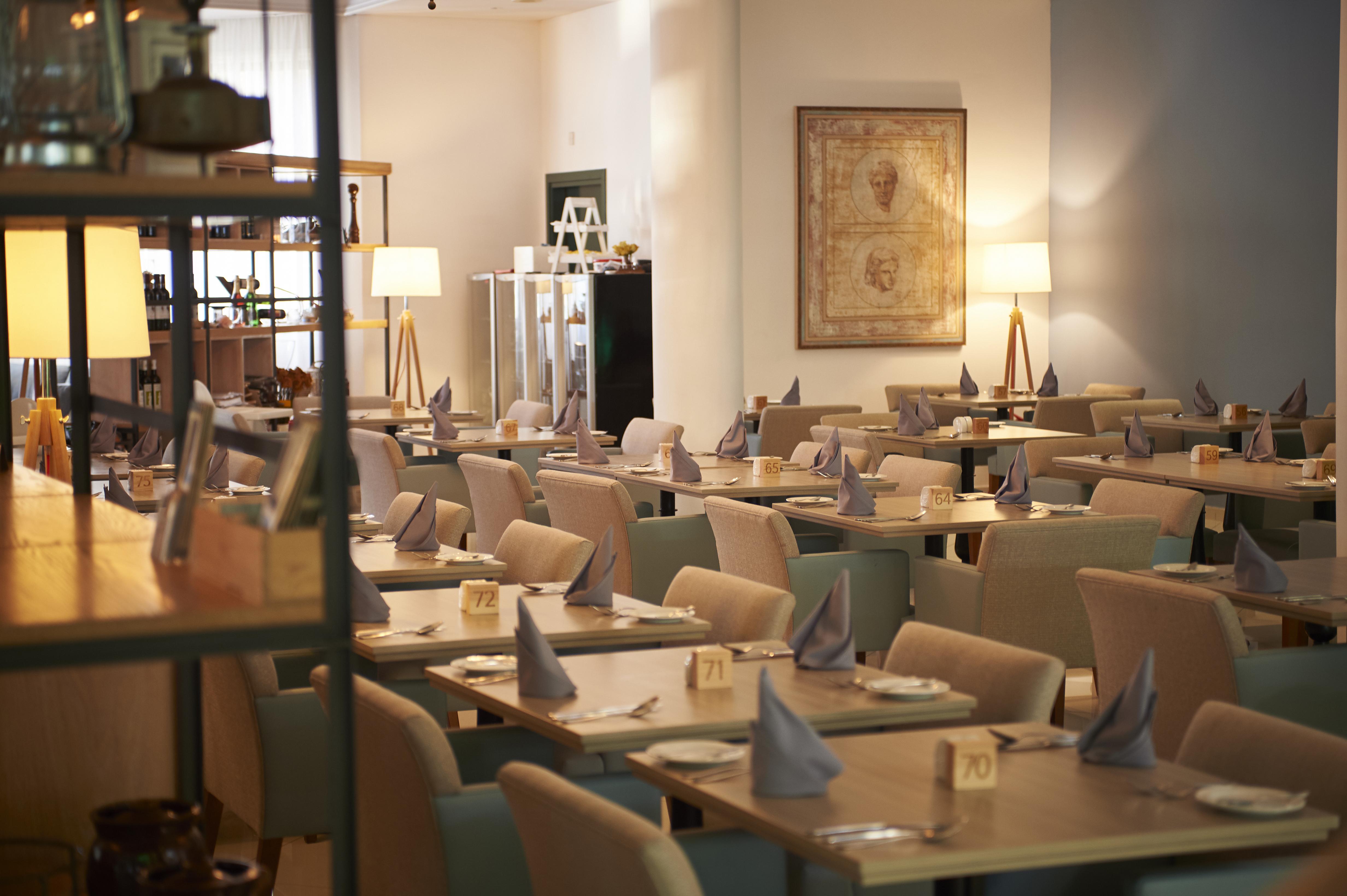 King Jason Paphos - Designed For Adults By Louis Hotels Bagian luar foto