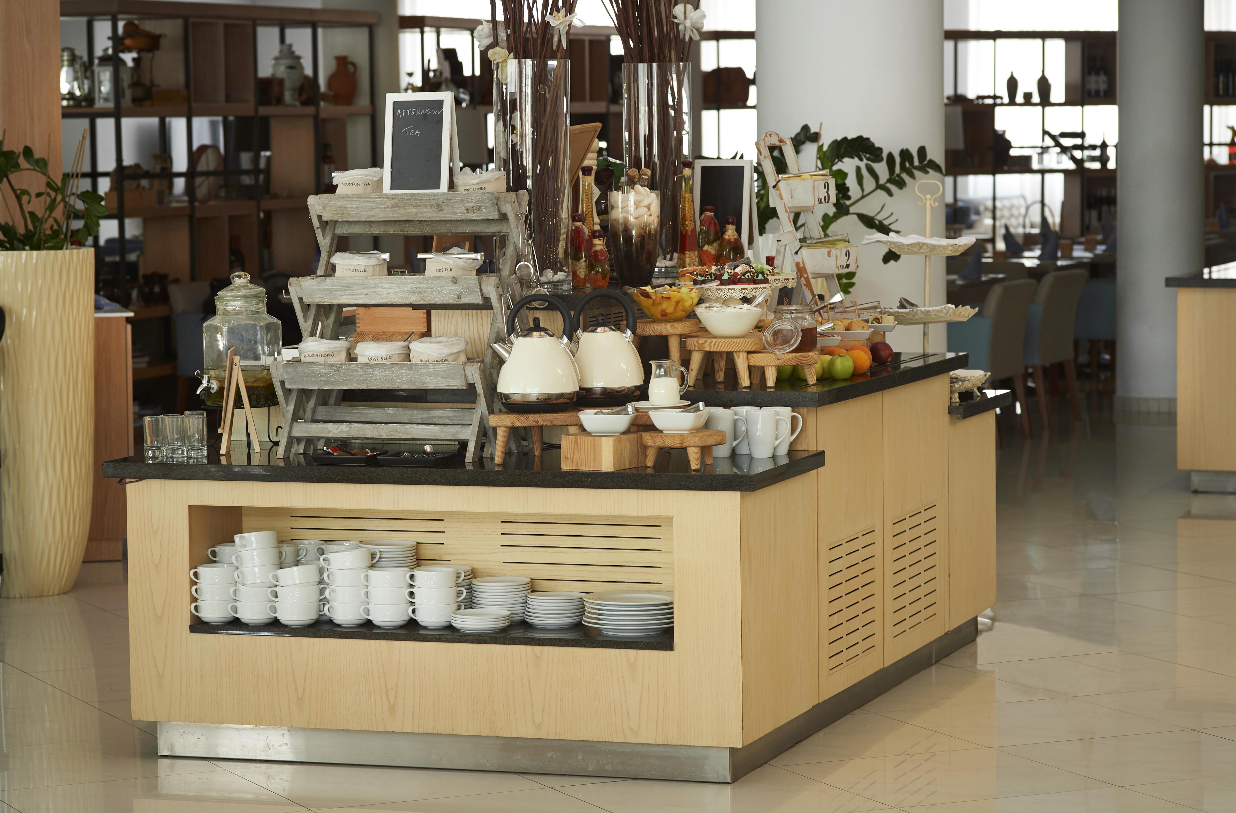 King Jason Paphos - Designed For Adults By Louis Hotels Bagian luar foto