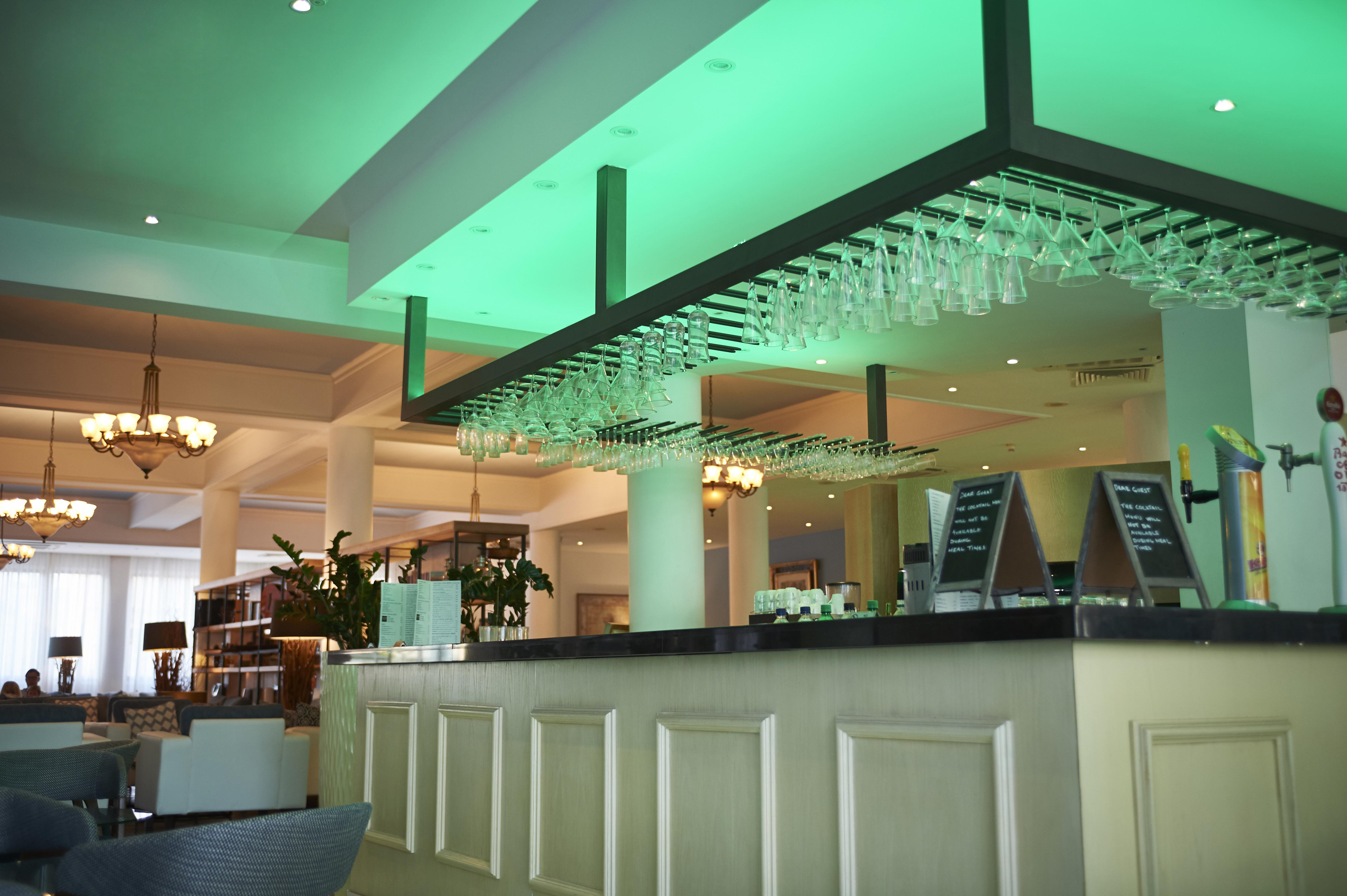 King Jason Paphos - Designed For Adults By Louis Hotels Bagian luar foto