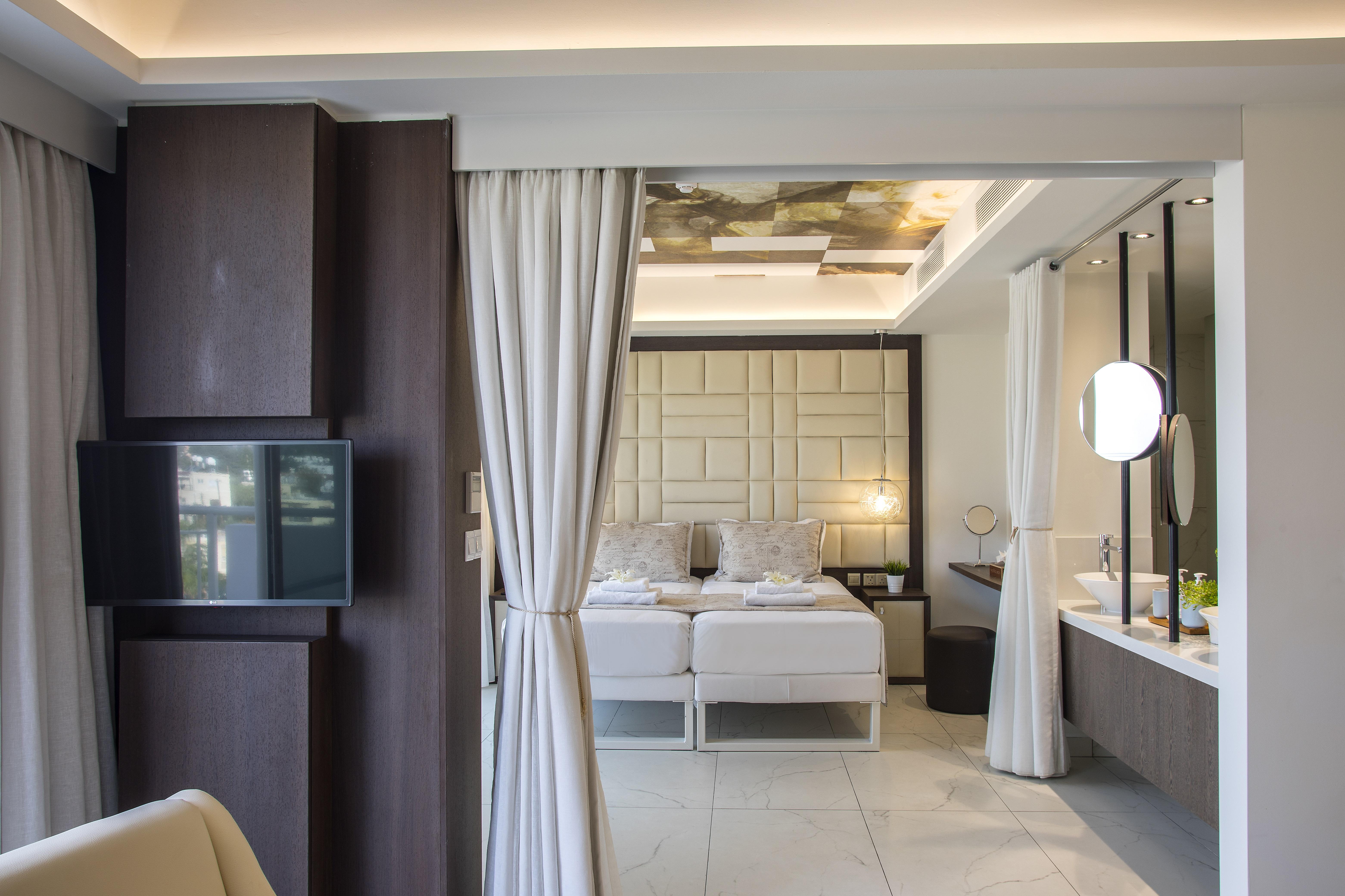 King Jason Paphos - Designed For Adults By Louis Hotels Bagian luar foto