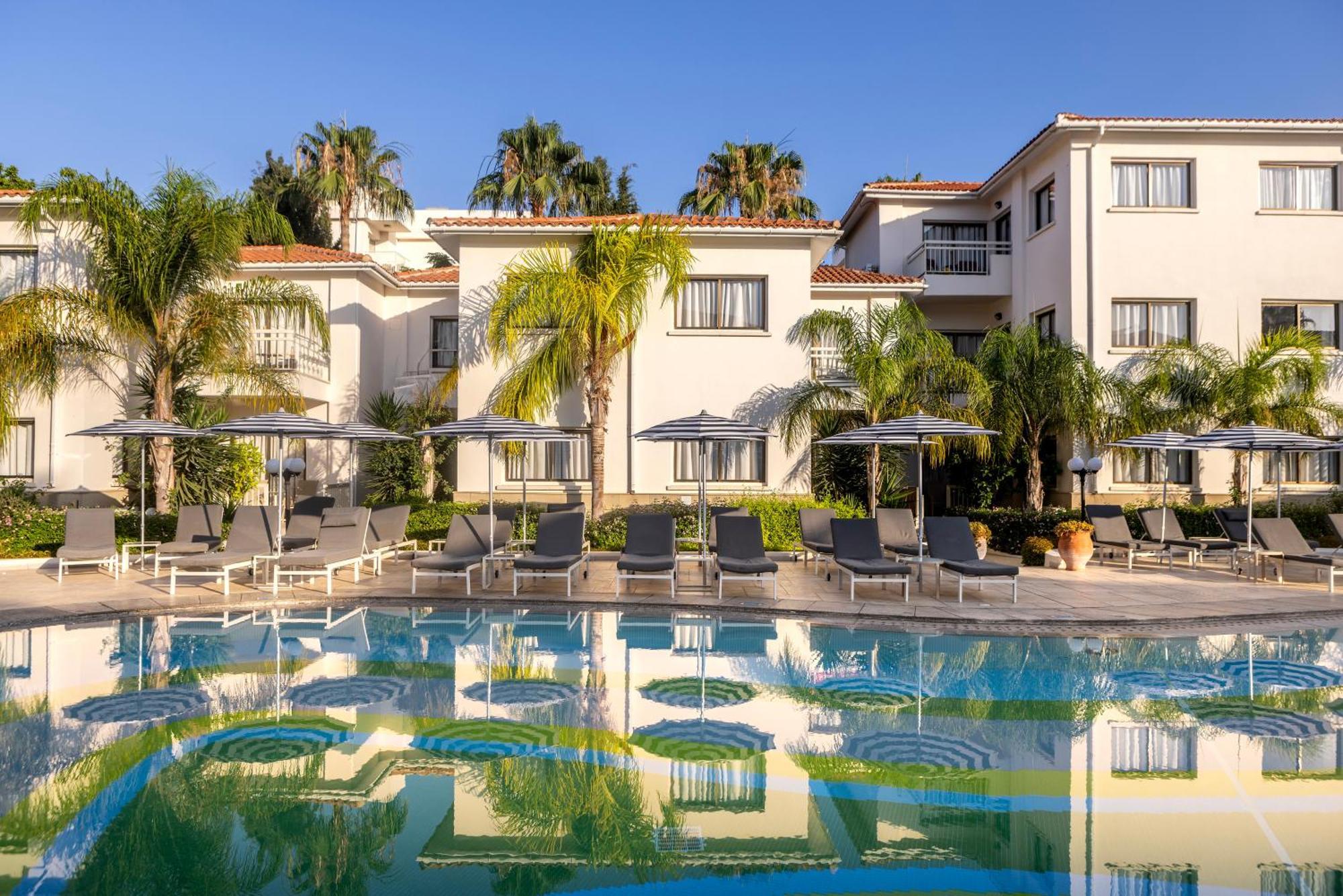 King Jason Paphos - Designed For Adults By Louis Hotels Bagian luar foto