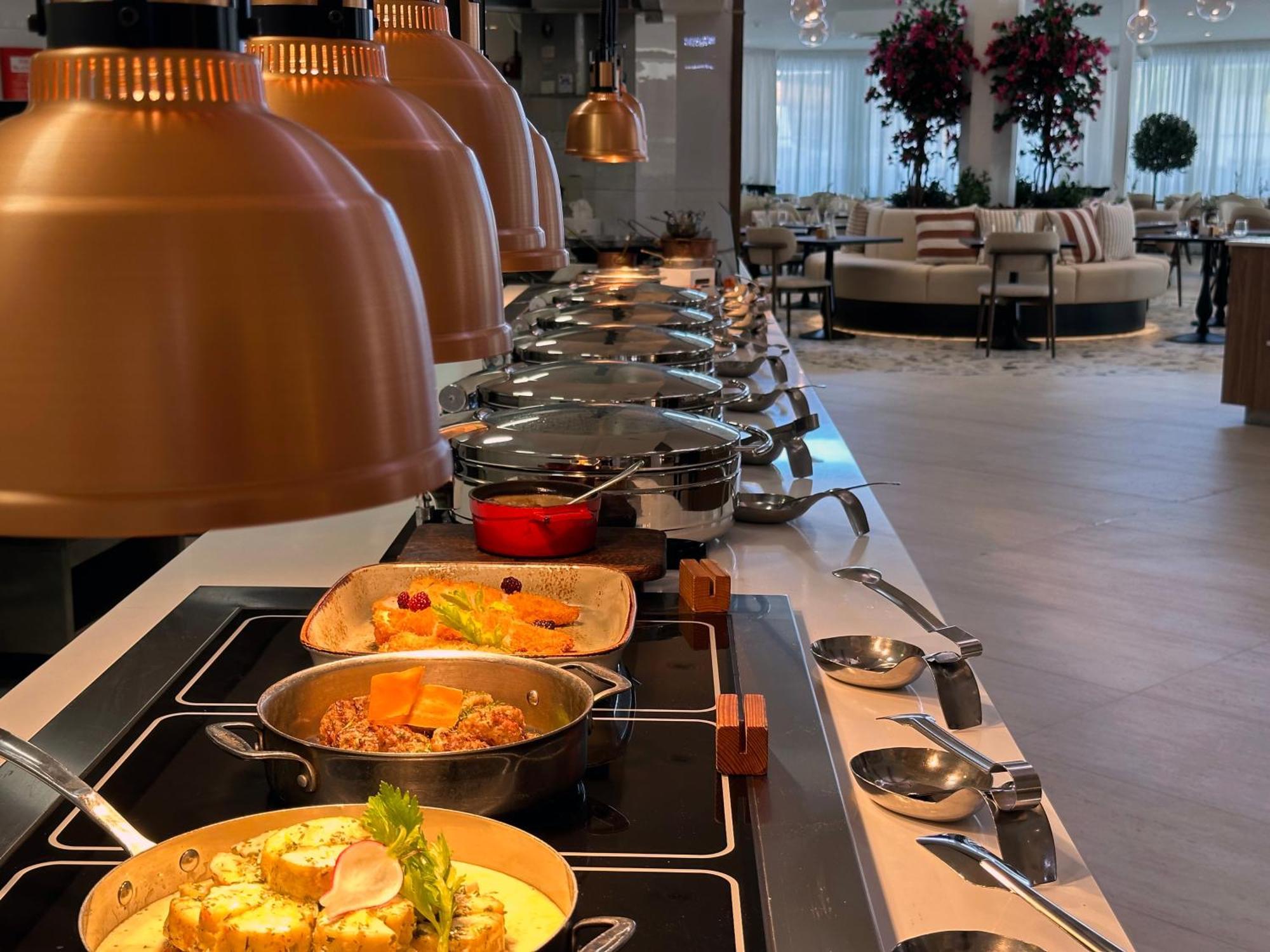 King Jason Paphos - Designed For Adults By Louis Hotels Bagian luar foto